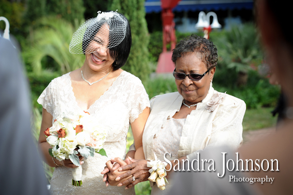 Best Orlando Wedding photographer - Sandra Johnson (SJFoto.com)